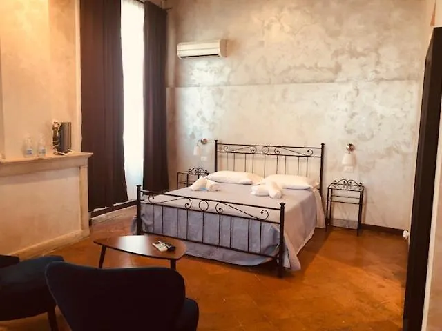Guest house Residenza Ottoetti Hotel Mantova Italy